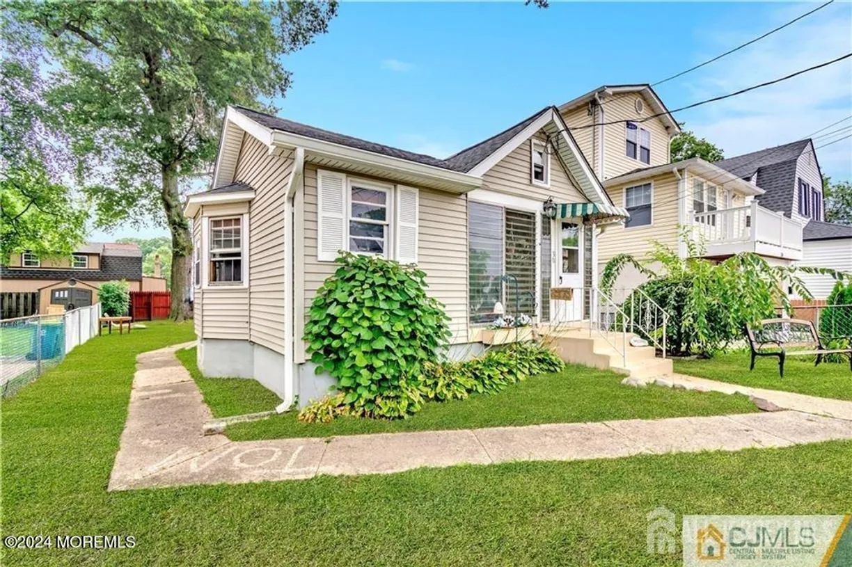 Rockland/Orange/NJ Real Estate | View 30 Shadyside Avenue | Listing