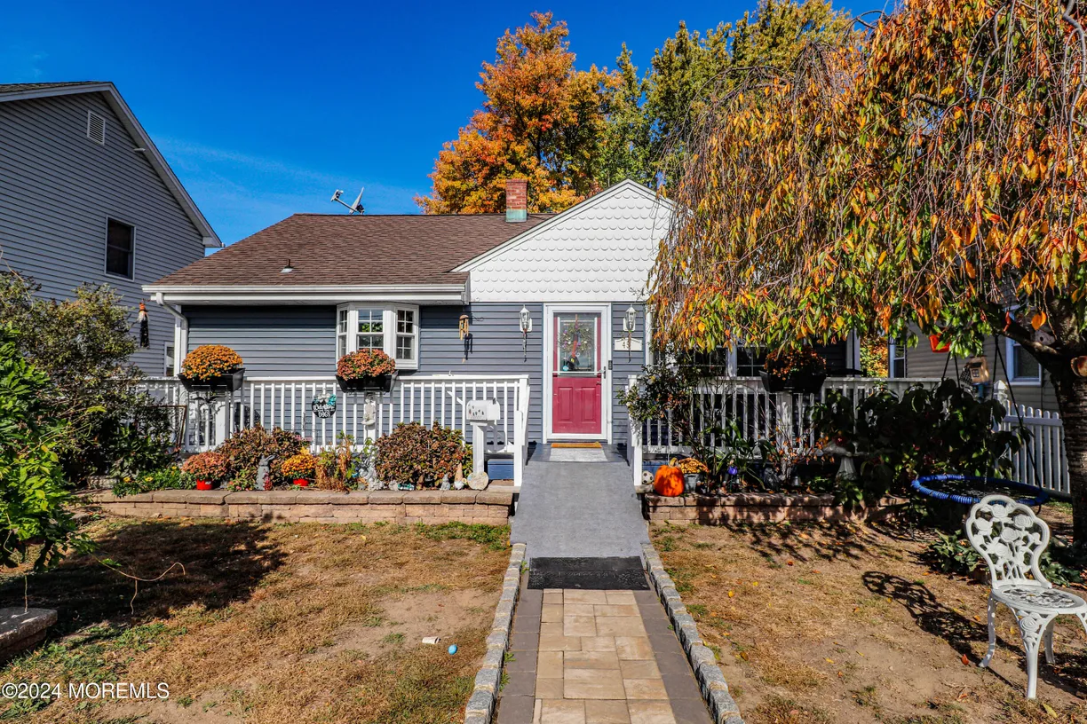 Rockland/Orange/NJ Real Estate | View 45 E Foch Avenue | 3 Beds, 1 Bath