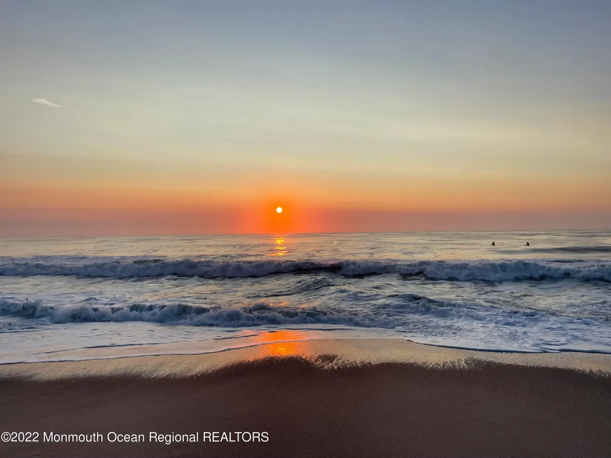 Rockland/Orange/NJ Real Estate | View 65 Grand Central Avenue | 4 Beds, 2 Baths