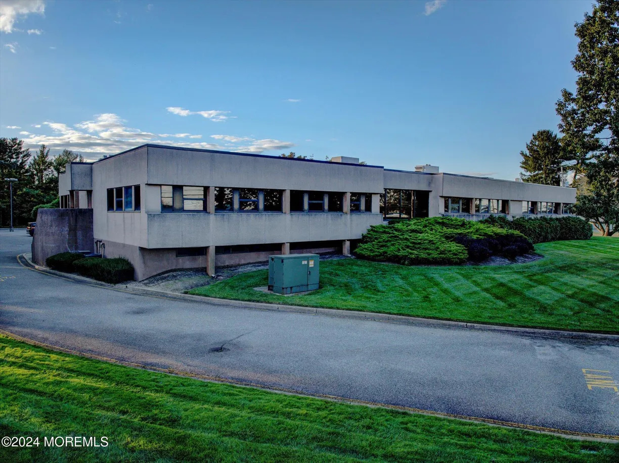 Rockland/Orange/NJ Real Estate | View 1130 Hooper Avenue | Listing