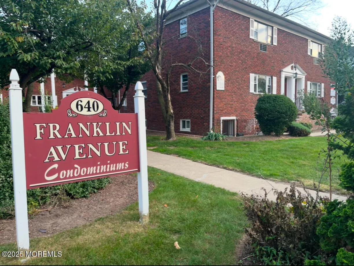 Jersey City/Hoboken Real Estate | View 640 Franklin Avenue, 1B | 1 Bed, 1 Bath