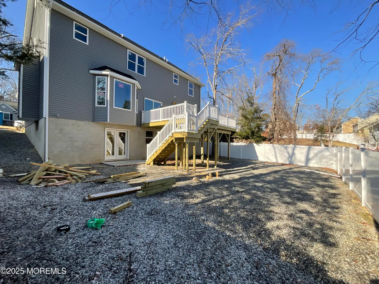 Rockland/Orange/NJ Real Estate | View 637 Summit Avenue | Listing