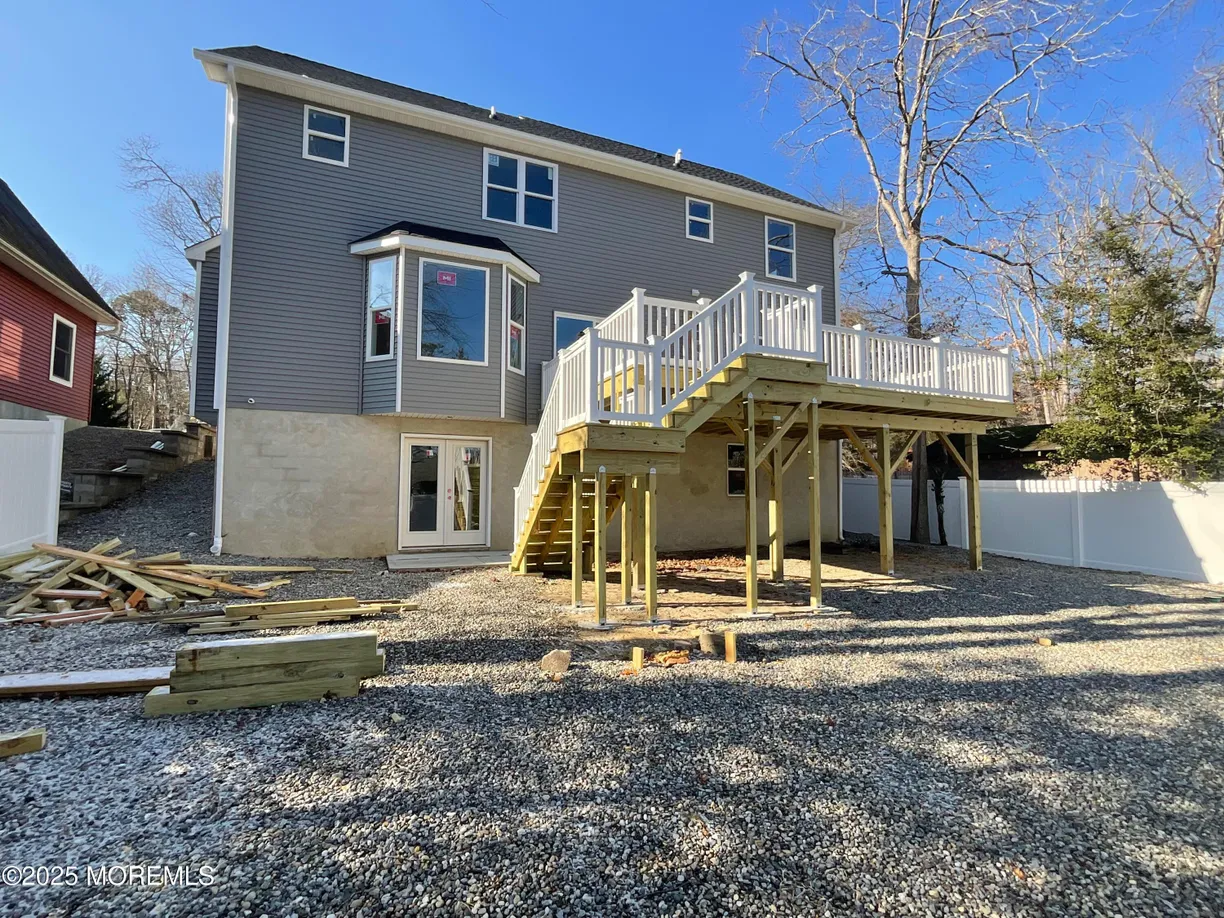 Rockland/Orange/NJ Real Estate | View 637 Summit Avenue | Listing