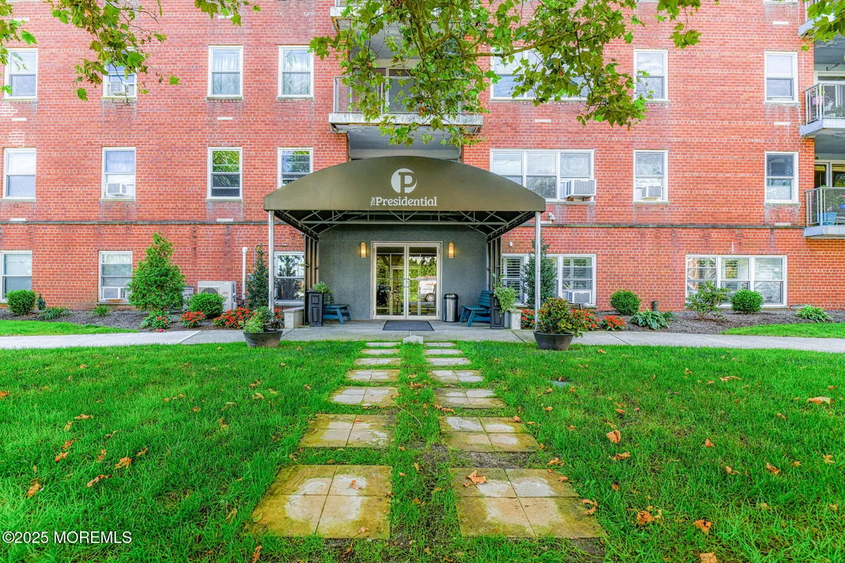 Rockland/Orange/NJ Real Estate | View 1615 Park Avenue, 3B | Listing