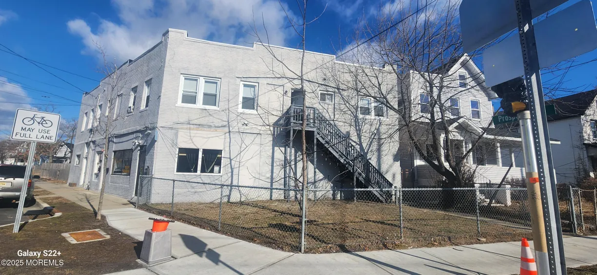 Rockland/Orange/NJ Real Estate | View 400 Prospect Avenue | Listing