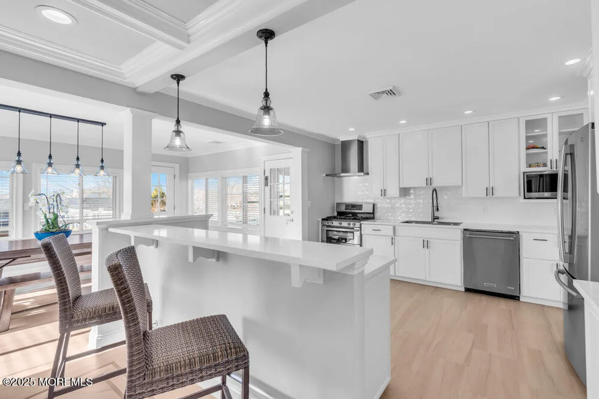 Rockland/Orange/NJ Real Estate | View 6 Port Au Peck Avenue | Listing