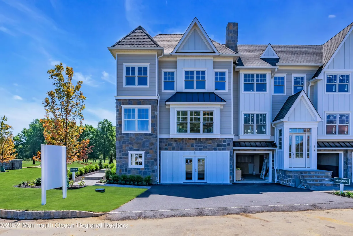 Rockland/Orange/NJ Real Estate | View 176 Eagle Way | Listing