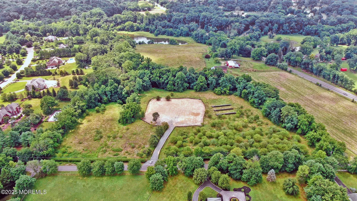 Rockland/Orange/NJ Real Estate | View 15 Willow Brook Road | Listing