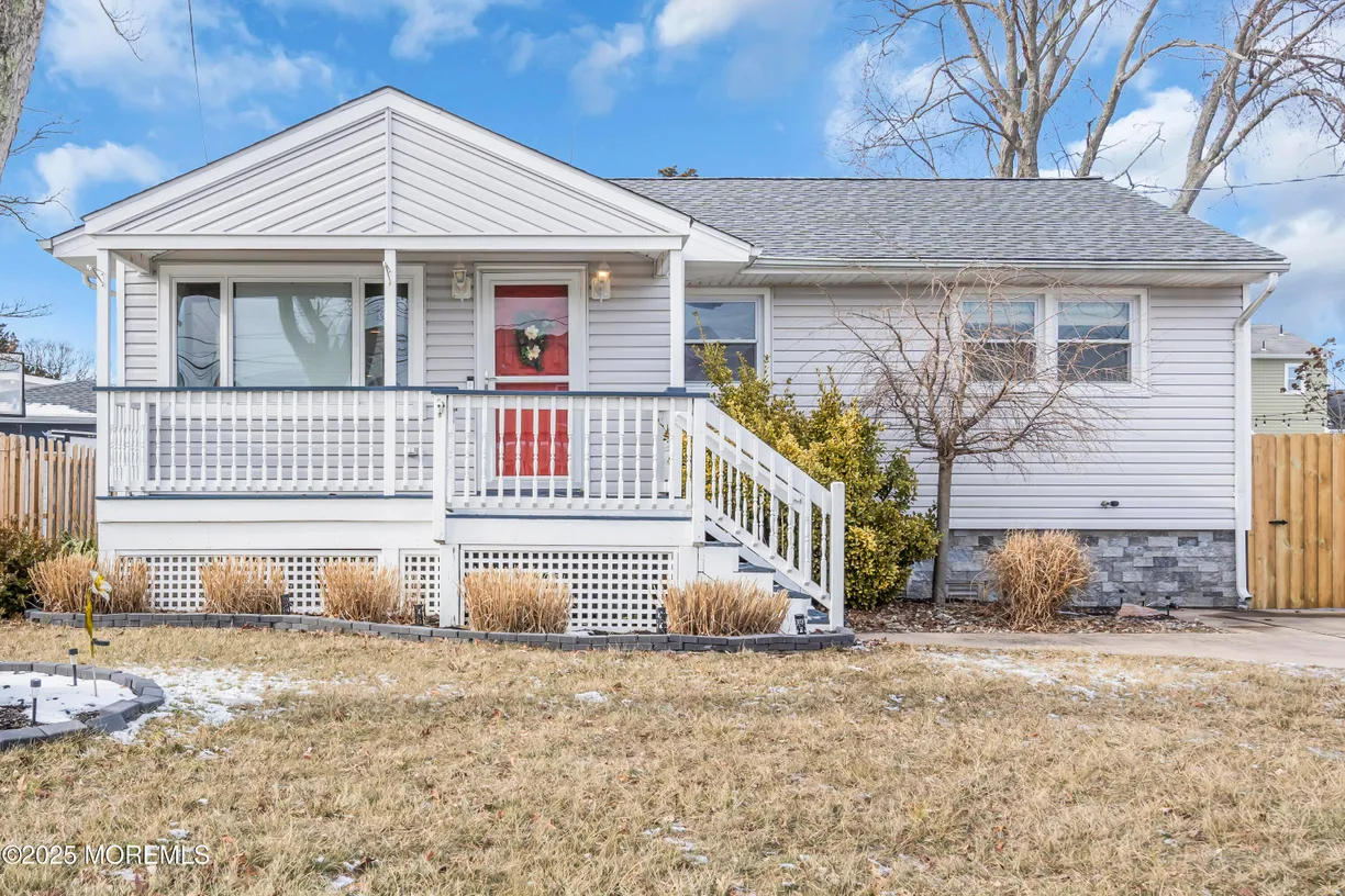 Rockland/Orange/NJ Real Estate | View 36 Rialto Drive | 2 Beds, 1 Bath