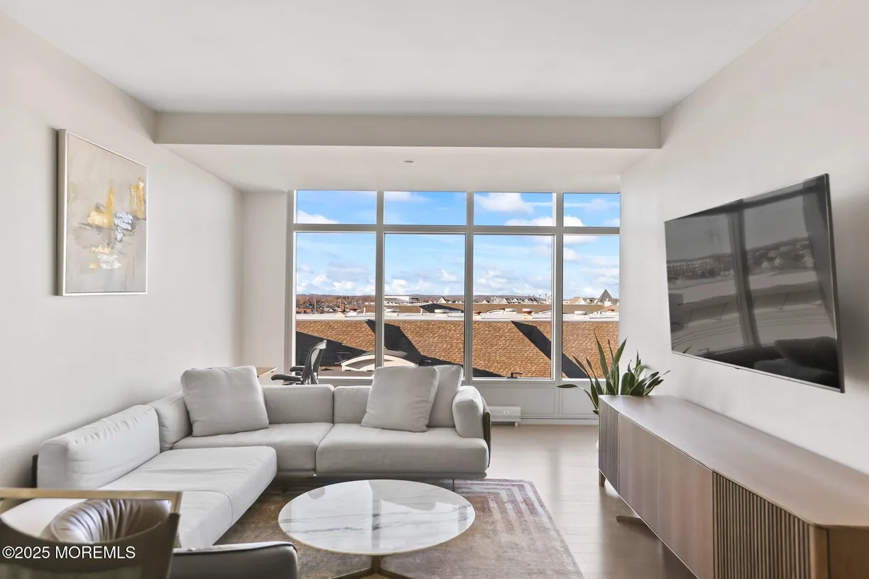 Rockland/Orange/NJ Real Estate | View 30 Melrose Terrace, 503 | Listing