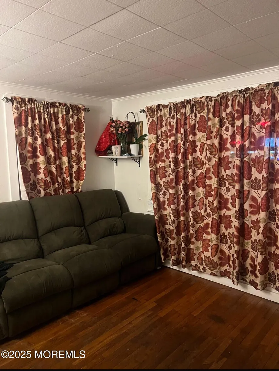 Rockland/Orange/NJ Real Estate | View 2 Wall Street | Listing