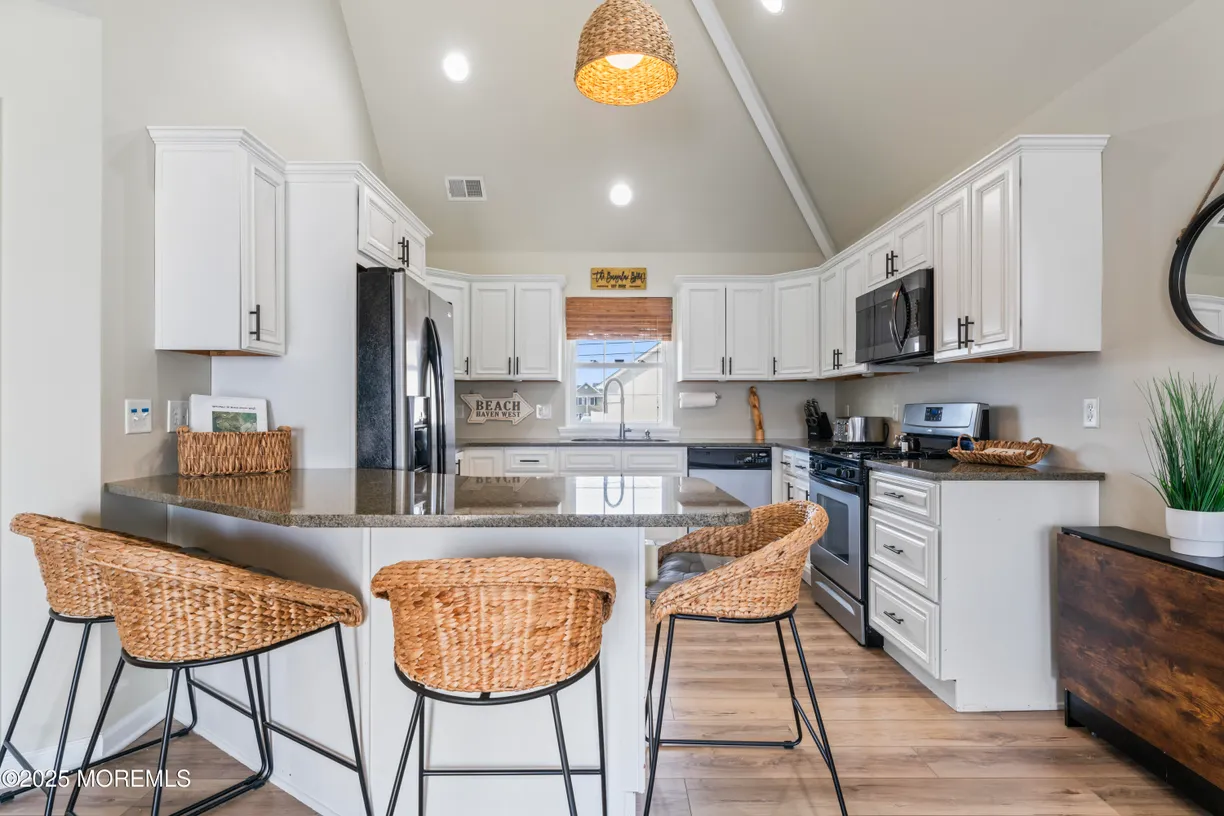 Rockland/Orange/NJ Real Estate | View 8 Joy Road | 3 Beds, 2 Baths