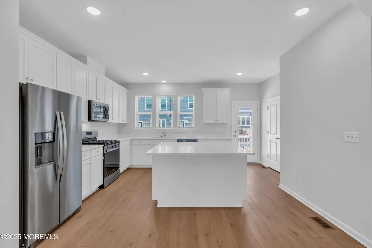 Rockland/Orange/NJ Real Estate | View 73 Driftwood Circle | Listing