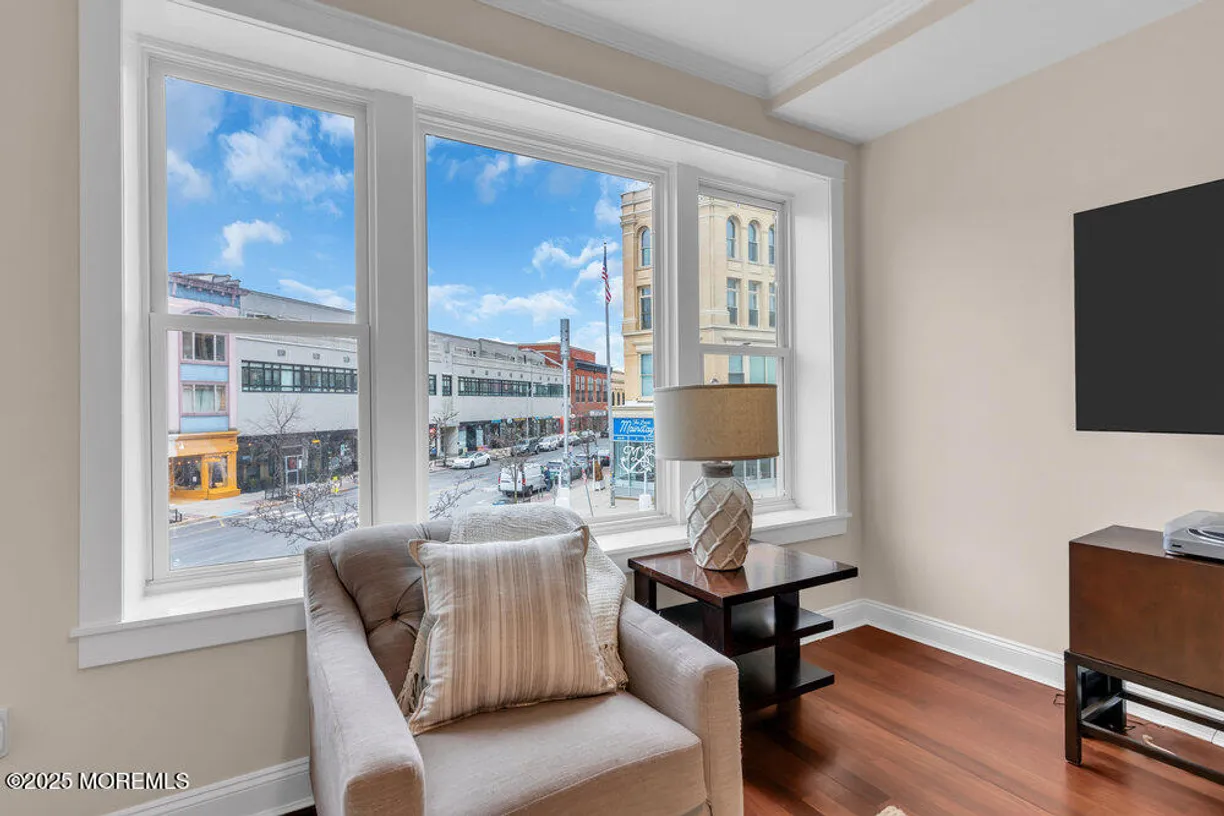 Rockland/Orange/NJ Real Estate | View 521 Cookman Avenue, 201 | Listing