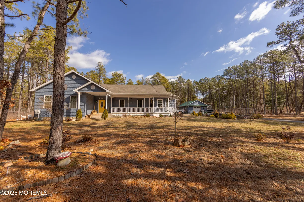 Rockland/Orange/NJ Real Estate | View 1661 Cabot Avenue | 3 Beds, 2 Baths