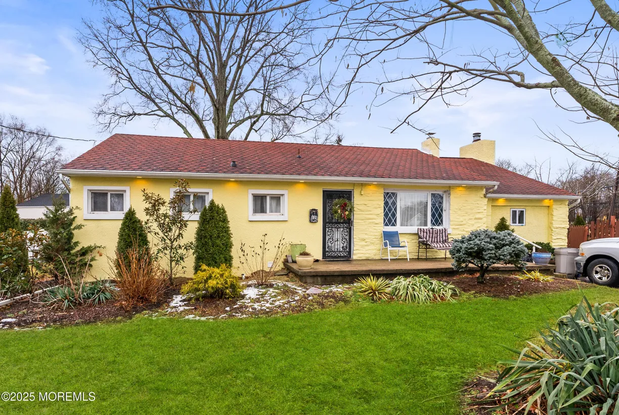 Rockland/Orange/NJ Real Estate | View 128 Beechwood Avenue | 3 Beds, 2 Baths