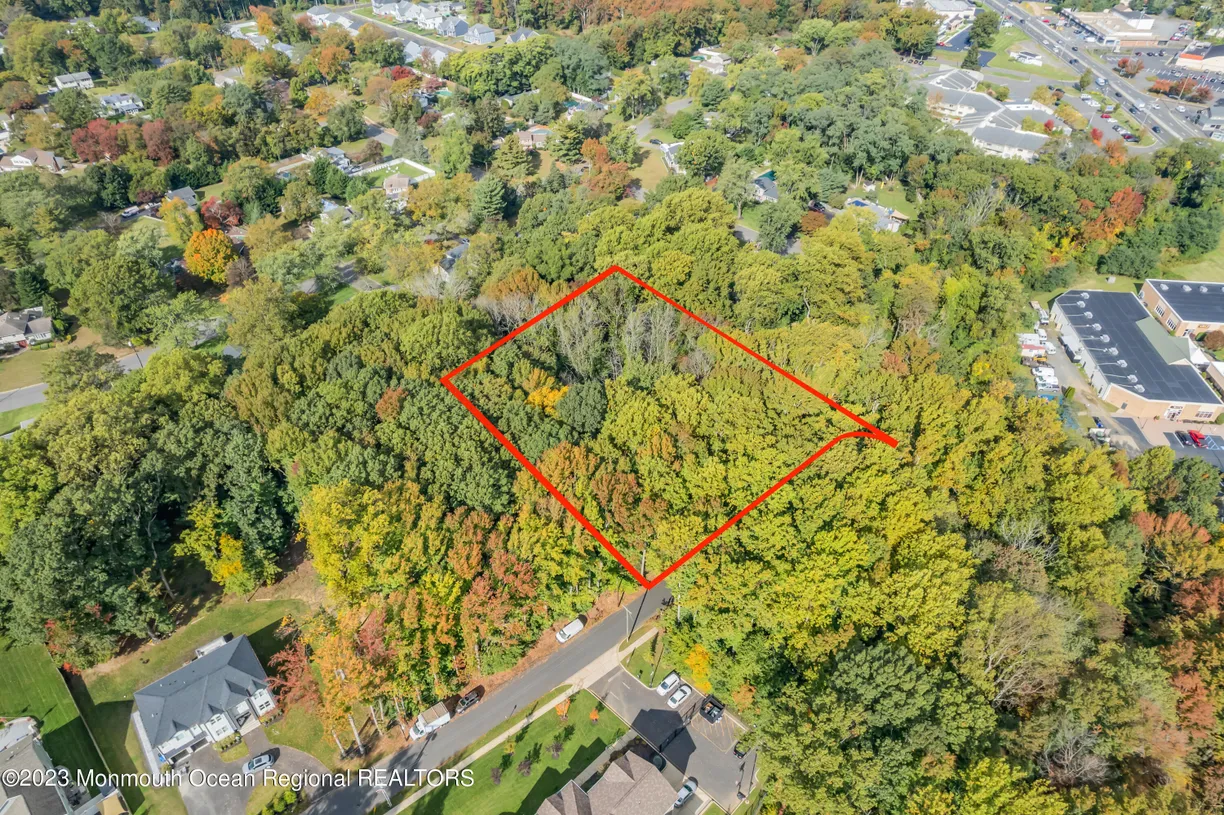 Rockland/Orange/NJ Real Estate | View 123-125 Magnolia Lane