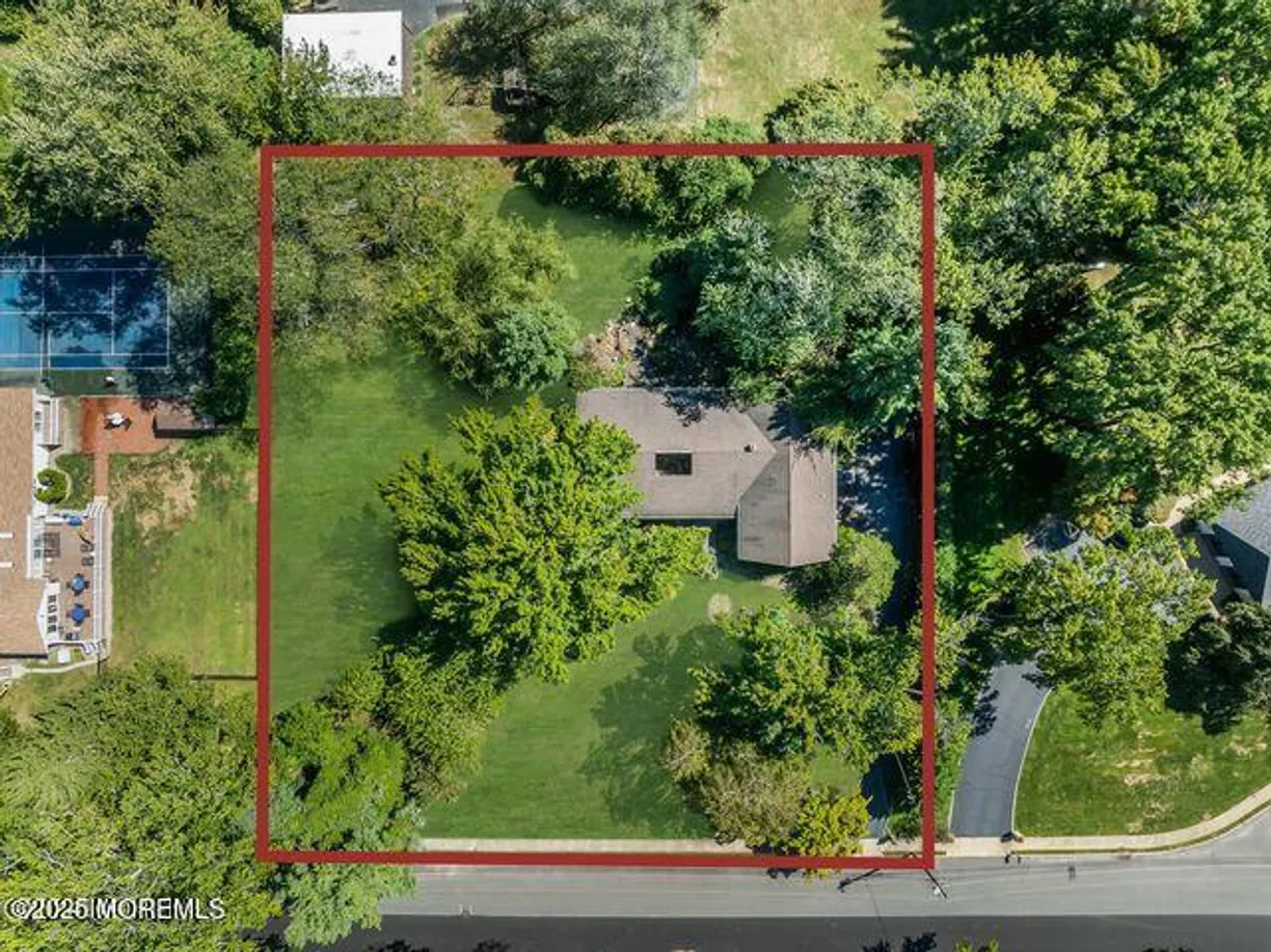 Rockland/Orange/NJ Real Estate | View 6 Surrey Lane | Listing
