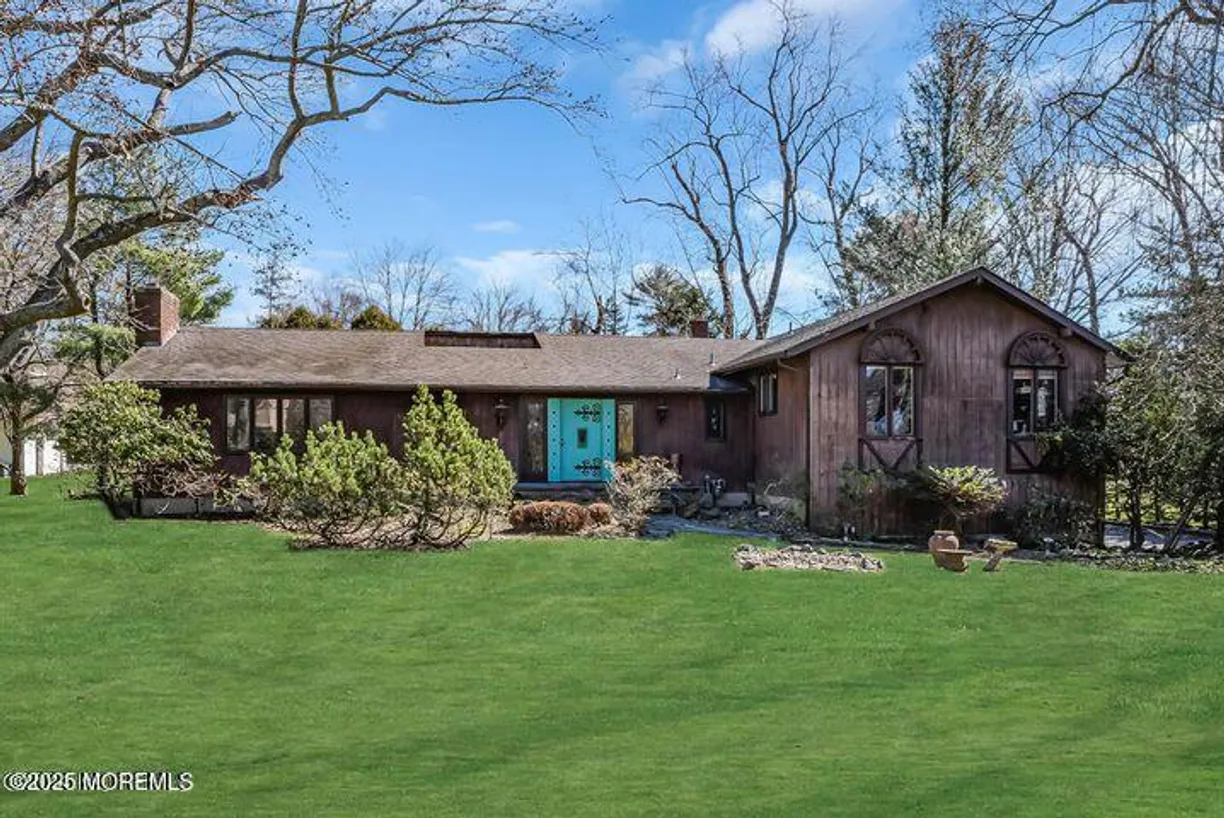 Rockland/Orange/NJ Real Estate | View 6 Surrey Lane | Listing
