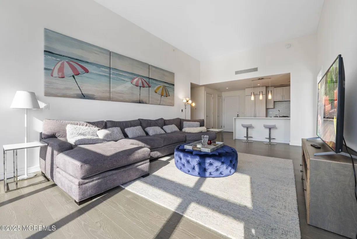 Rockland/Orange/NJ Real Estate | View 15 Morris Avenue, 618 | Listing