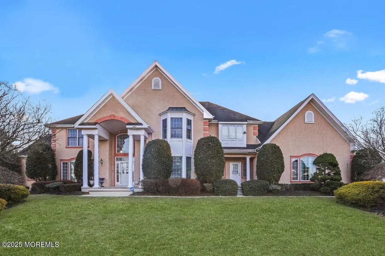 Rockland/Orange/NJ Real Estate | View 3 Blake Drive | 5 Beds, 5 Baths