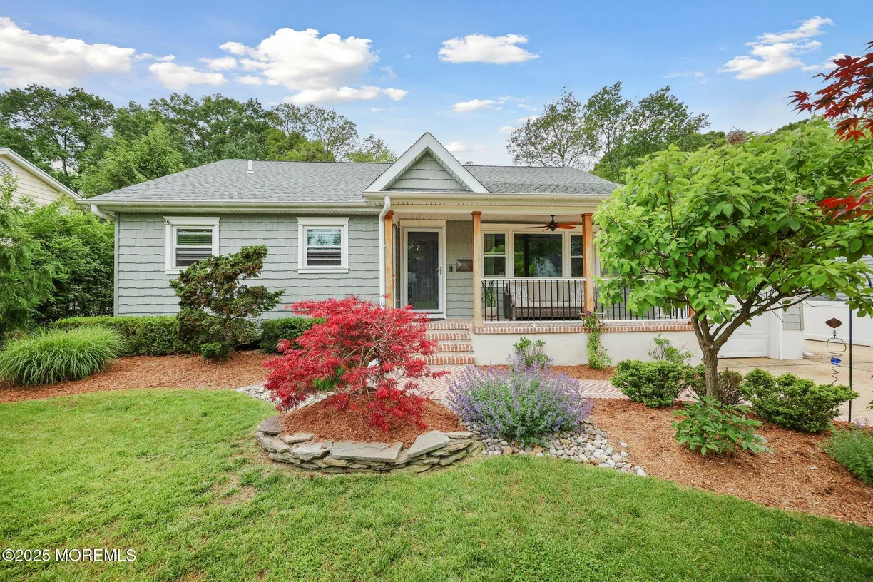 Rockland/Orange/NJ Real Estate | View 28 Arno Street | 3 Beds, 2 Baths