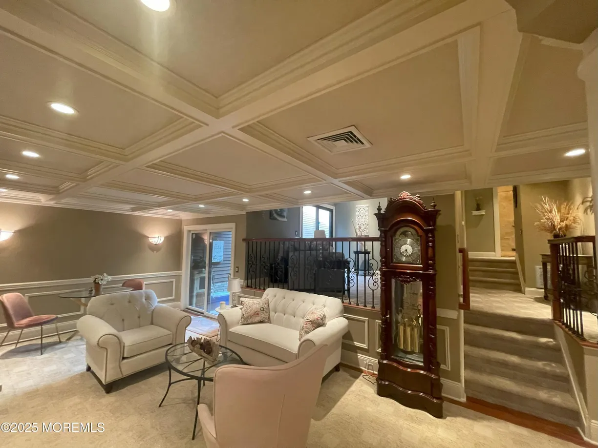 Rockland/Orange/NJ Real Estate | View 75 Meadowview Drive | 1 Bed, 1 Bath