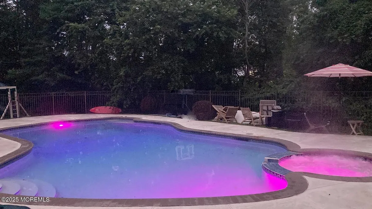 Rockland/Orange/NJ Real Estate | View 21 Old Queens Court | Listing