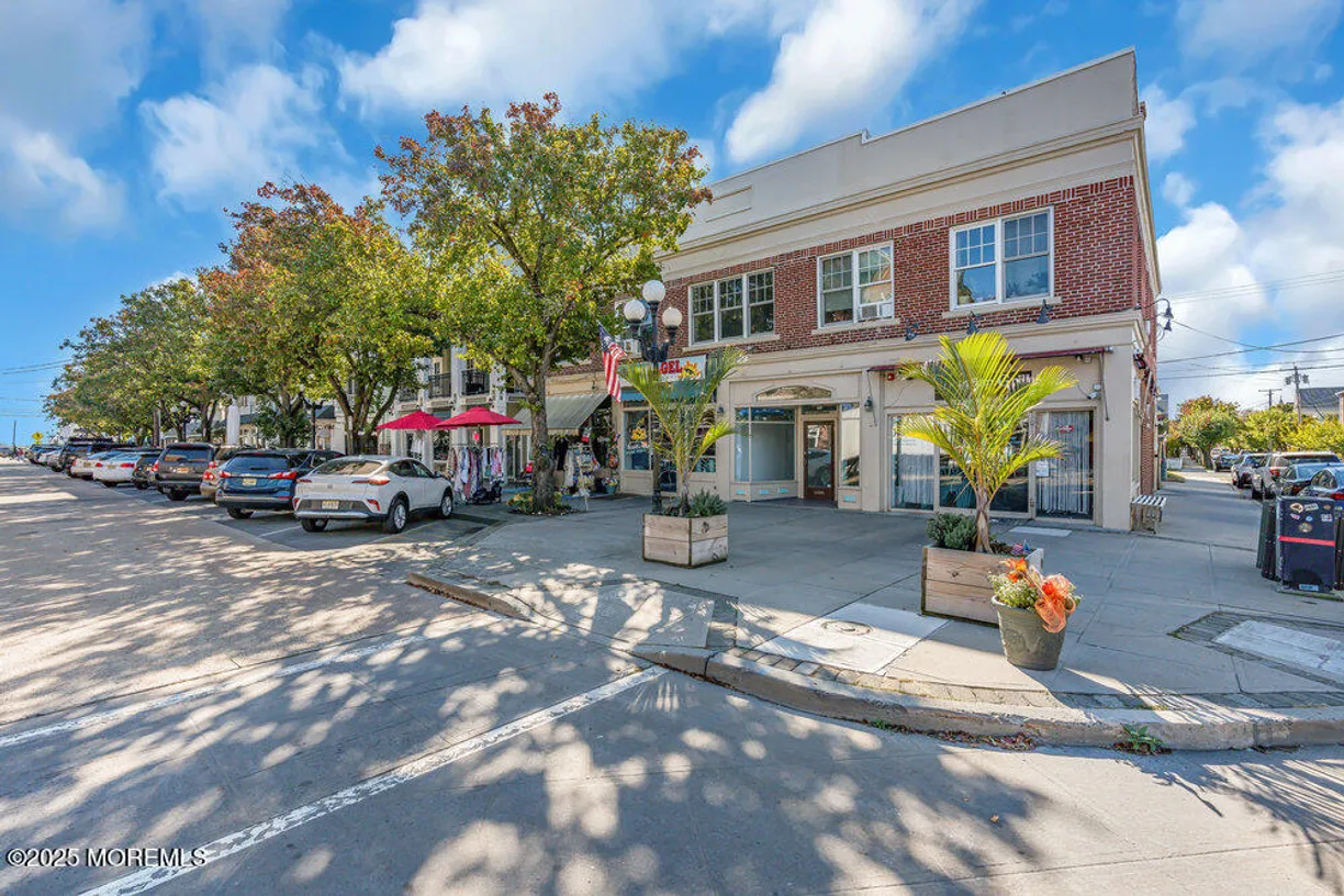Rockland/Orange/NJ Real Estate | View 58-60 Main Avenue, 5 | 1 Bed, 1 Bath