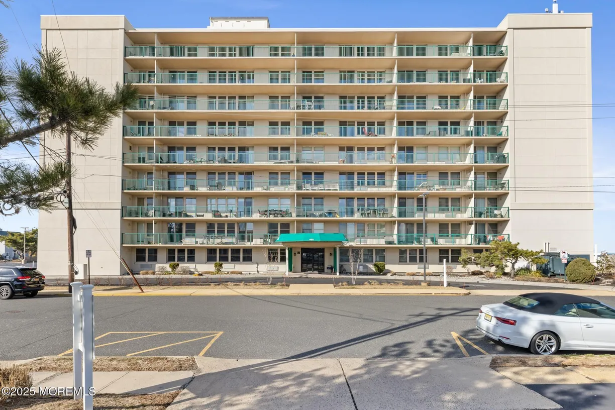 Rockland/Orange/NJ Real Estate | View 480 Ocean Avenue, 2K | Listing