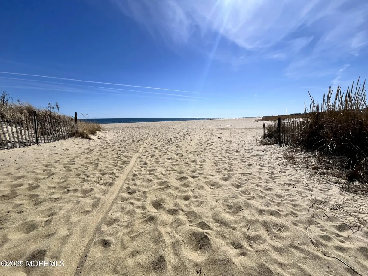 Rockland/Orange/NJ Real Estate | View 117 Kent Avenue | 1 Bed, 1 Bath
