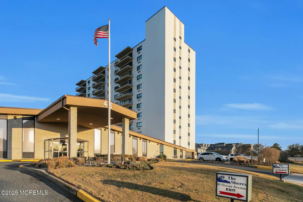 Rockland/Orange/NJ Real Estate | View 45 Ocean Avenue, 9A | 1 Bed, 1 Bath