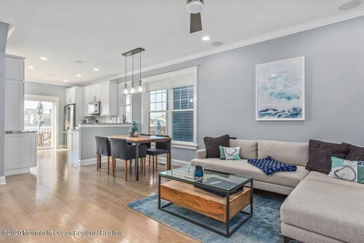 Rockland/Orange/NJ Real Estate | View 259 1st Avenue | 3 Beds, 3 Baths