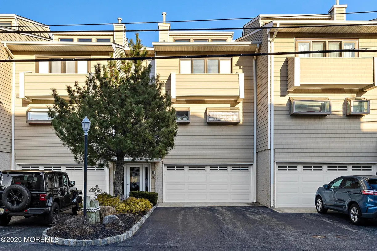 Rockland/Orange/NJ Real Estate | View 1266 Ocean Avenue, 20 | Listing