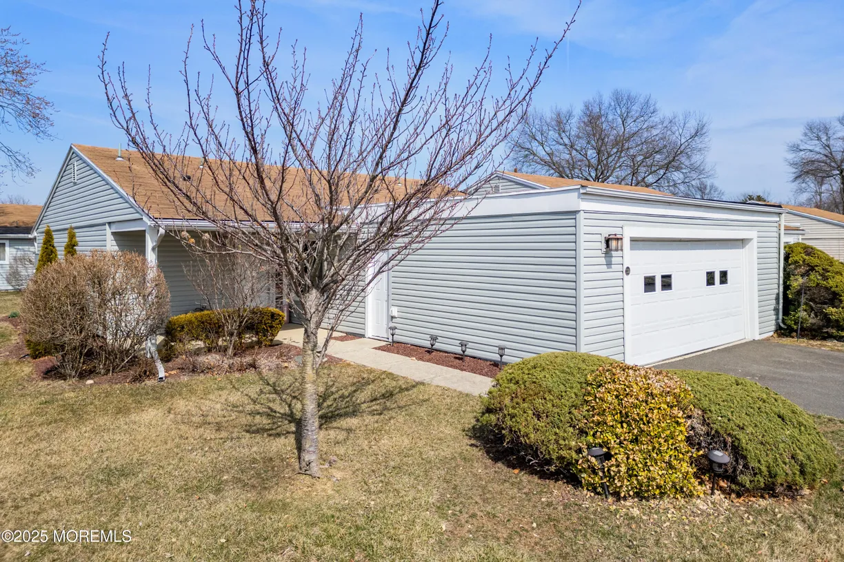 Rockland/Orange/NJ Real Estate | View 33 Haddon Road, 33A | Listing