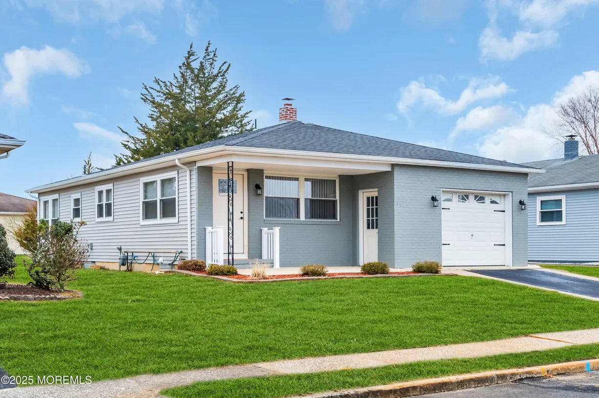 Rockland/Orange/NJ Real Estate | View 51 Eldorado Street | Listing