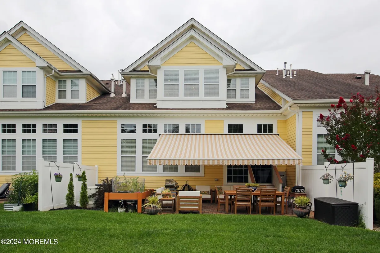 Rockland/Orange/NJ Real Estate | View 26 Aspen Lane | Listing