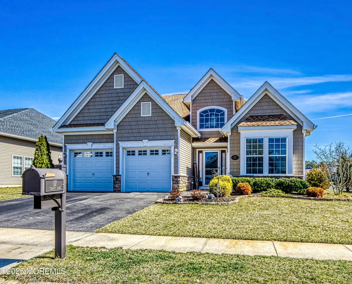 Rockland/Orange/NJ Real Estate | View 17 Starry Lane | 3 Beds, 3 Baths