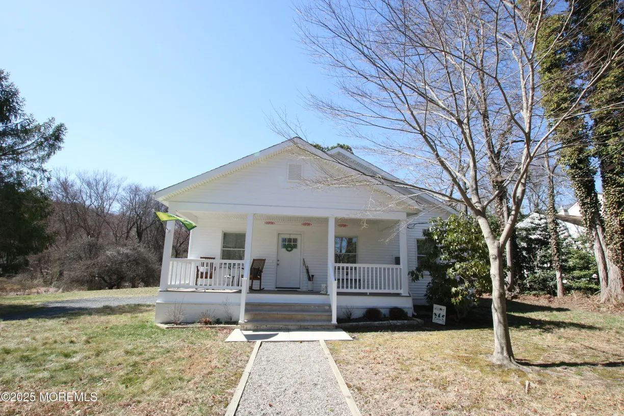 Rockland/Orange/NJ Real Estate | View 142 Browns Dock Road | Listing