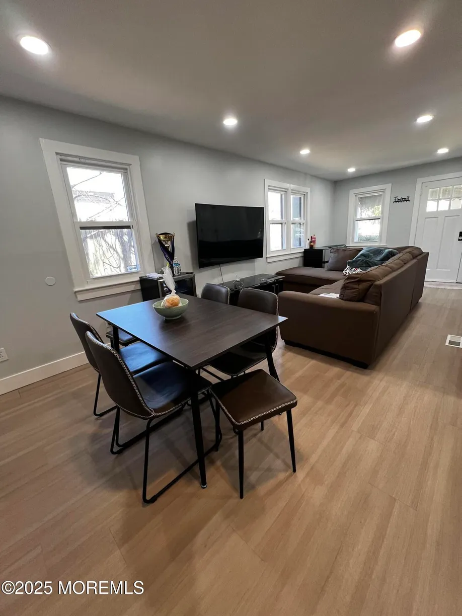 Rockland/Orange/NJ Real Estate | View  | Listing