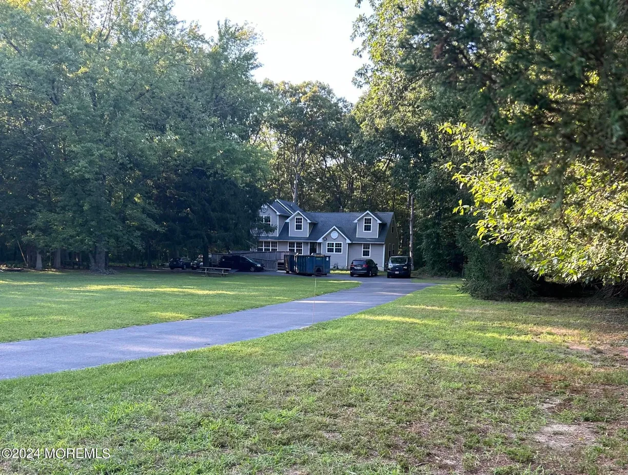 Rockland/Orange/NJ Real Estate | View 268 Bennetts Mills Road | 4 Beds, 3 Baths