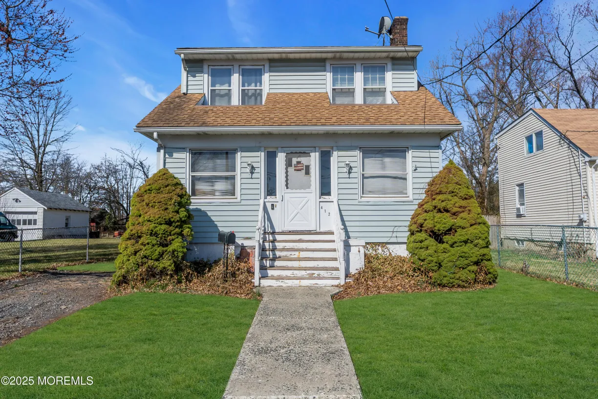 Rockland/Orange/NJ Real Estate | View 412 East Avenue | 3 Beds, 1 Bath