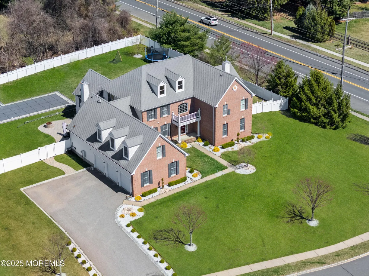 Rockland/Orange/NJ Real Estate | View 2 Currytown Lane | 5 Beds, 4 Baths