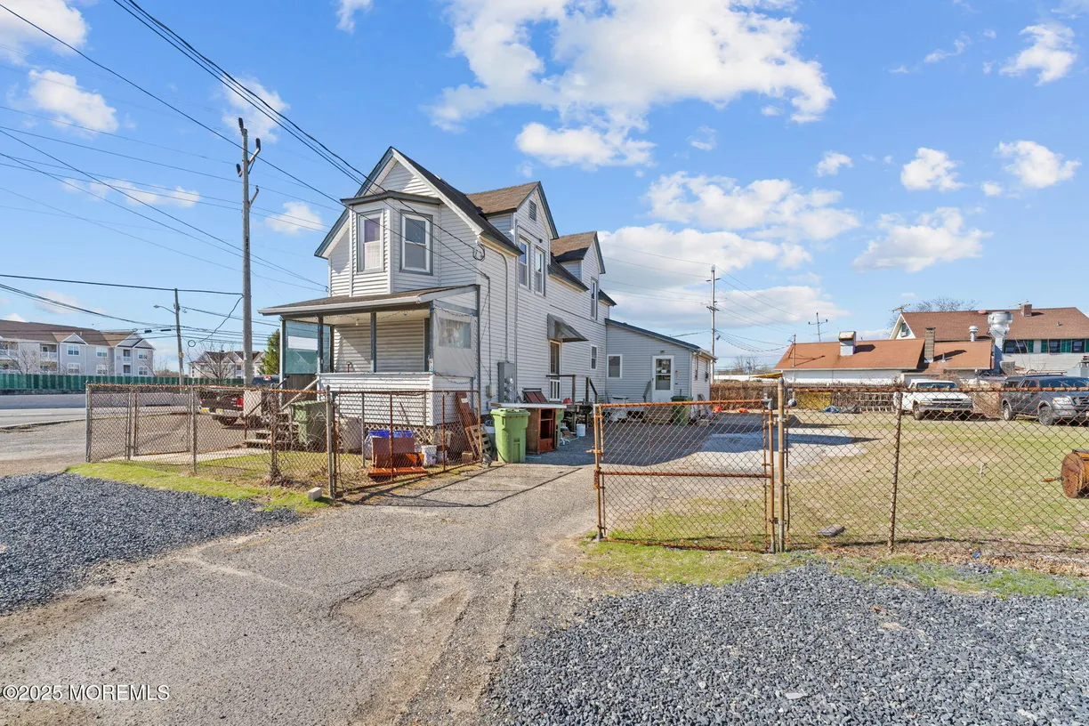 Rockland/Orange/NJ Real Estate | View 1800 State Route 35