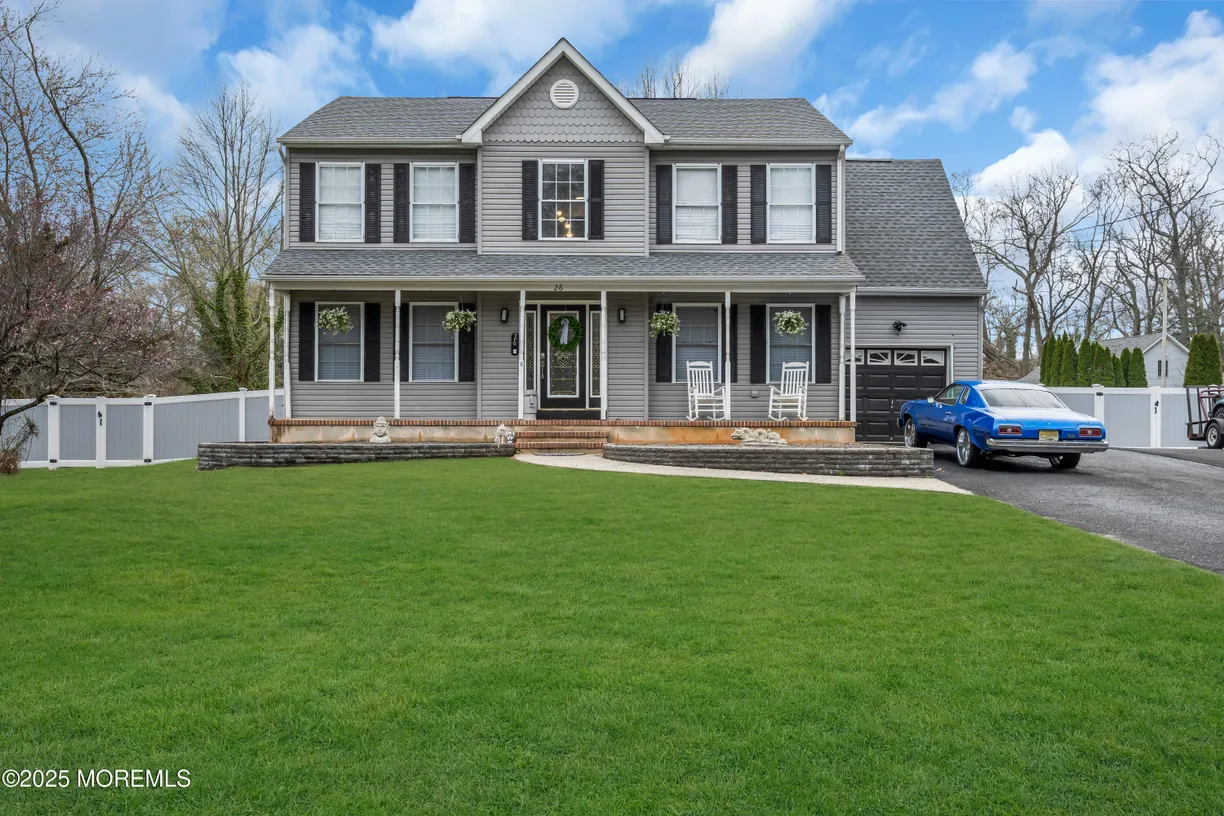 Rockland/Orange/NJ Real Estate | View 26 Sloop Creek Road | 4 Beds, 3 Baths
