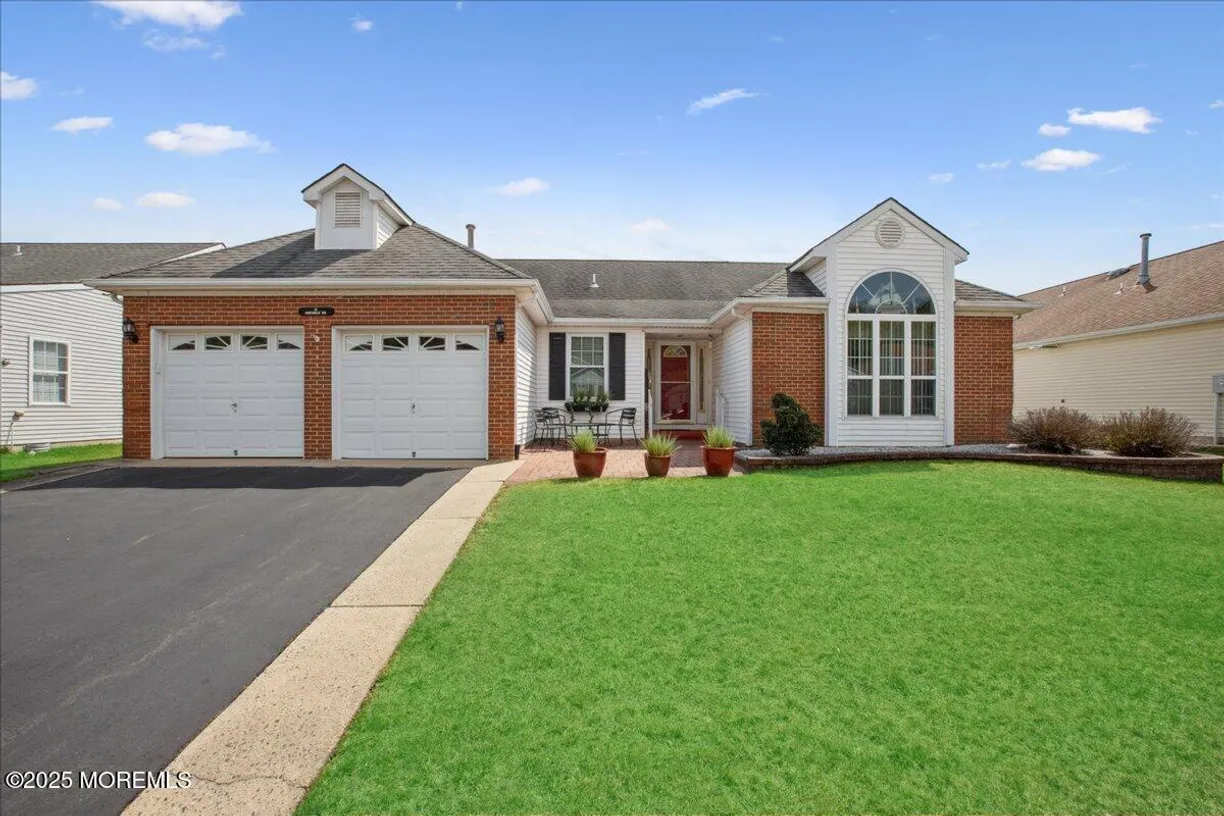 Rockland/Orange/NJ Real Estate | View 14 Abergele Drive | 2 Beds, 2 Baths