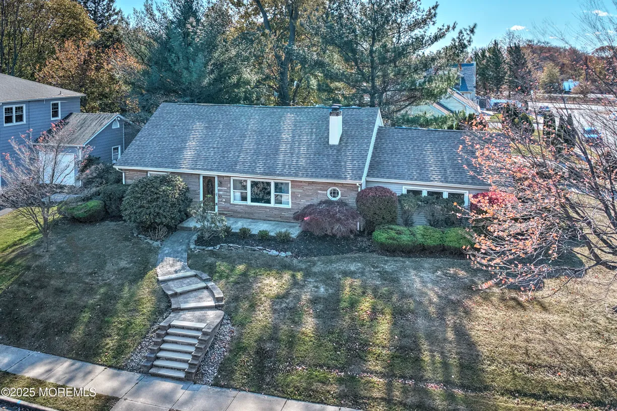 Rockland/Orange/NJ Real Estate | View 415 Parkview Avenue | Listing