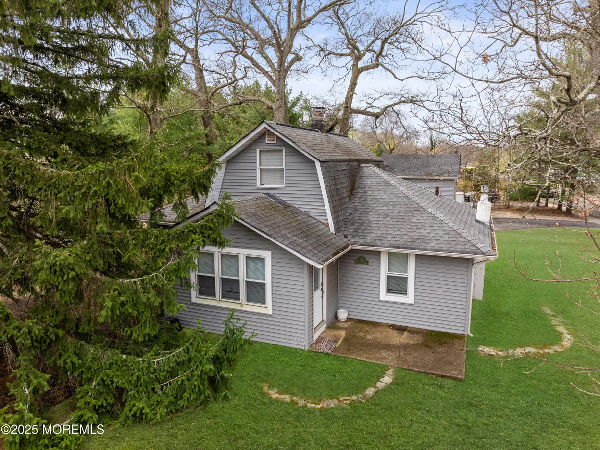 Rockland/Orange/NJ Real Estate | View 174 Whalepond Road | 3 Beds, 2 Baths