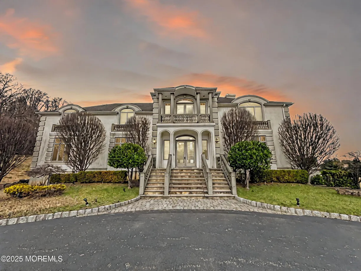 Rockland/Orange/NJ Real Estate | View 20 Corso Reale | 6 Beds, 5 Baths