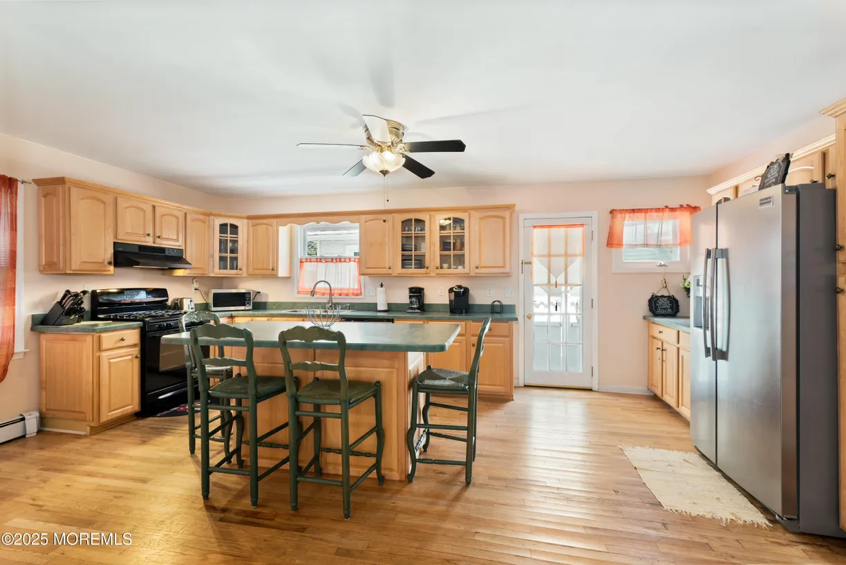 Rockland/Orange/NJ Real Estate | View 27 1/2 Atlantic Avenue | Listing